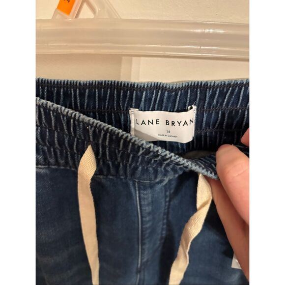 Lane Bryant Pul-On Cloud Knot Jogger Size 18 Dark Wash Knit Denim NWT - Picture 7 of 9